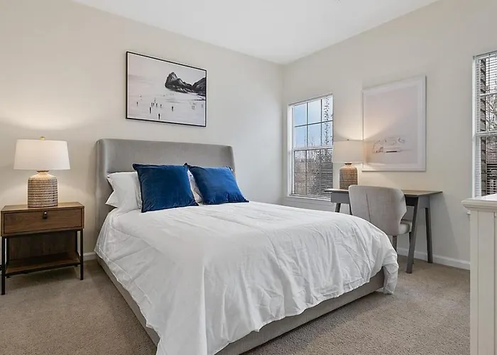 Apartment Landing Modern With Amazing Amenities Winston-Salem